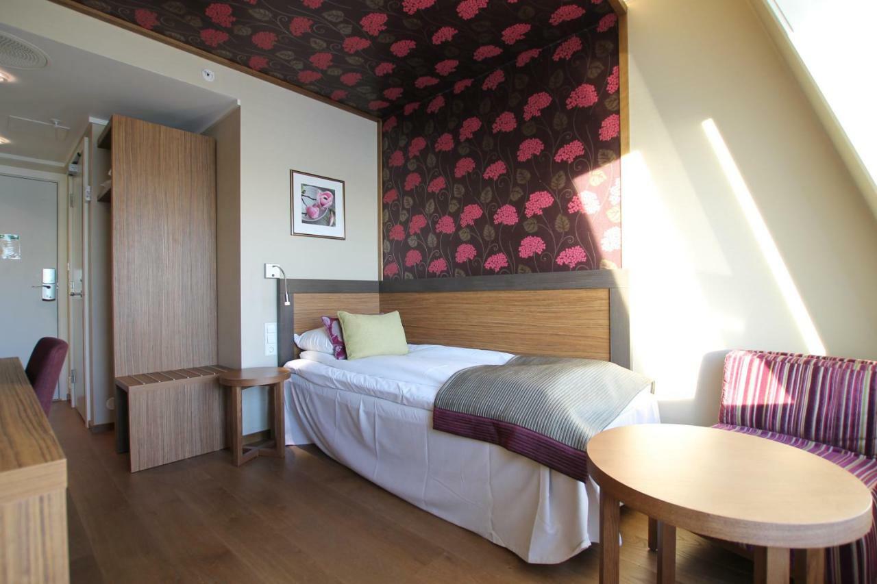 Single Room with Sea View