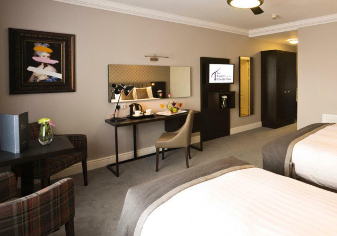 Classic Twin Room