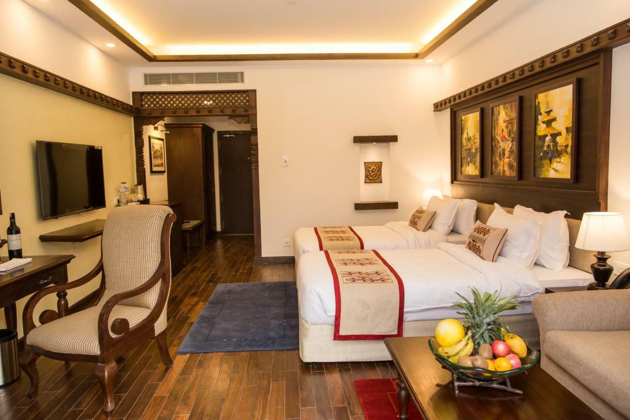Classic Standard Base View Twin Room Complimentary Cable Car Ride, Zipline, Gym, Infinity Pool, and Outdoor Heated Jacuzzi