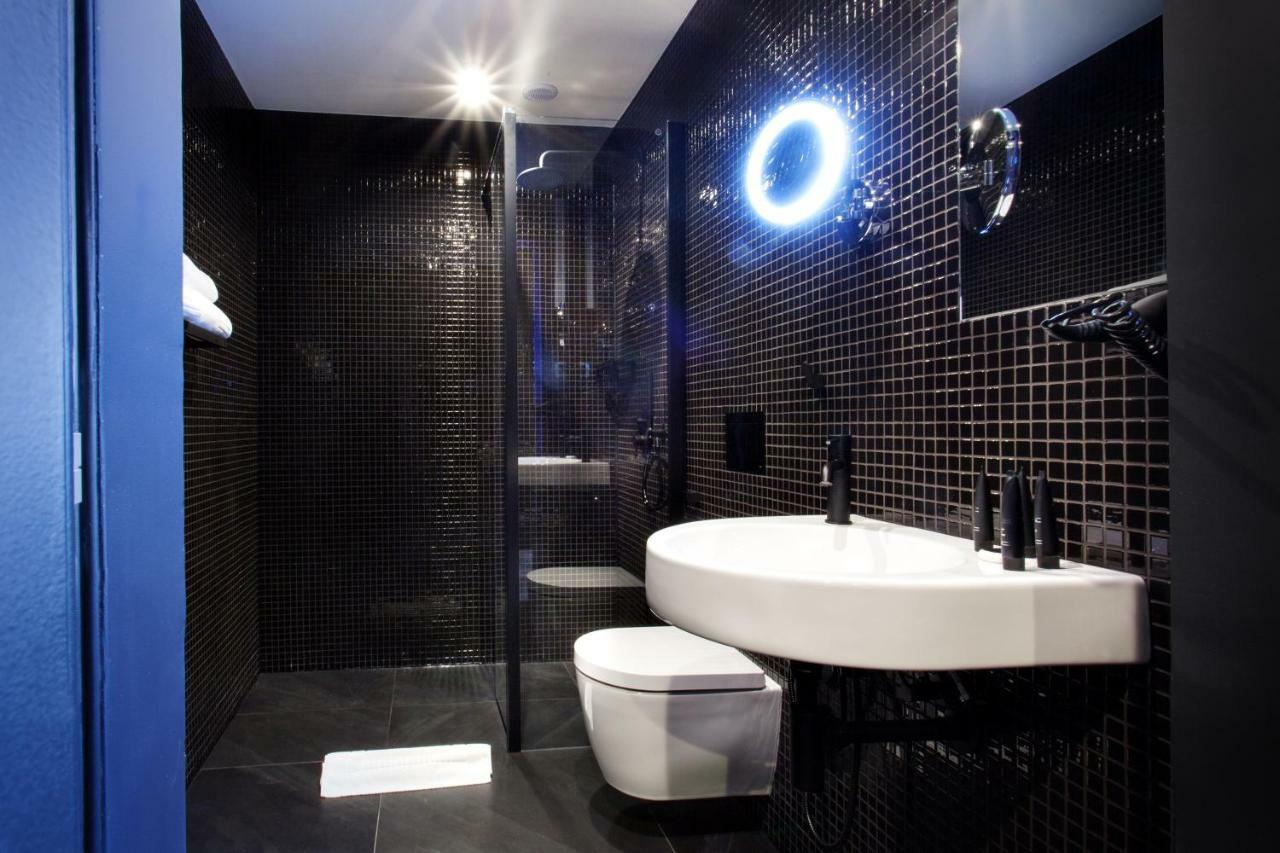 Suite with Spa Bath