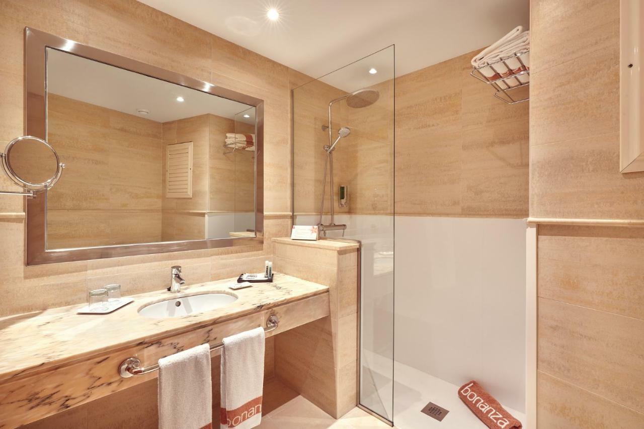 Double Room Terrace,1326152143:JPEG
