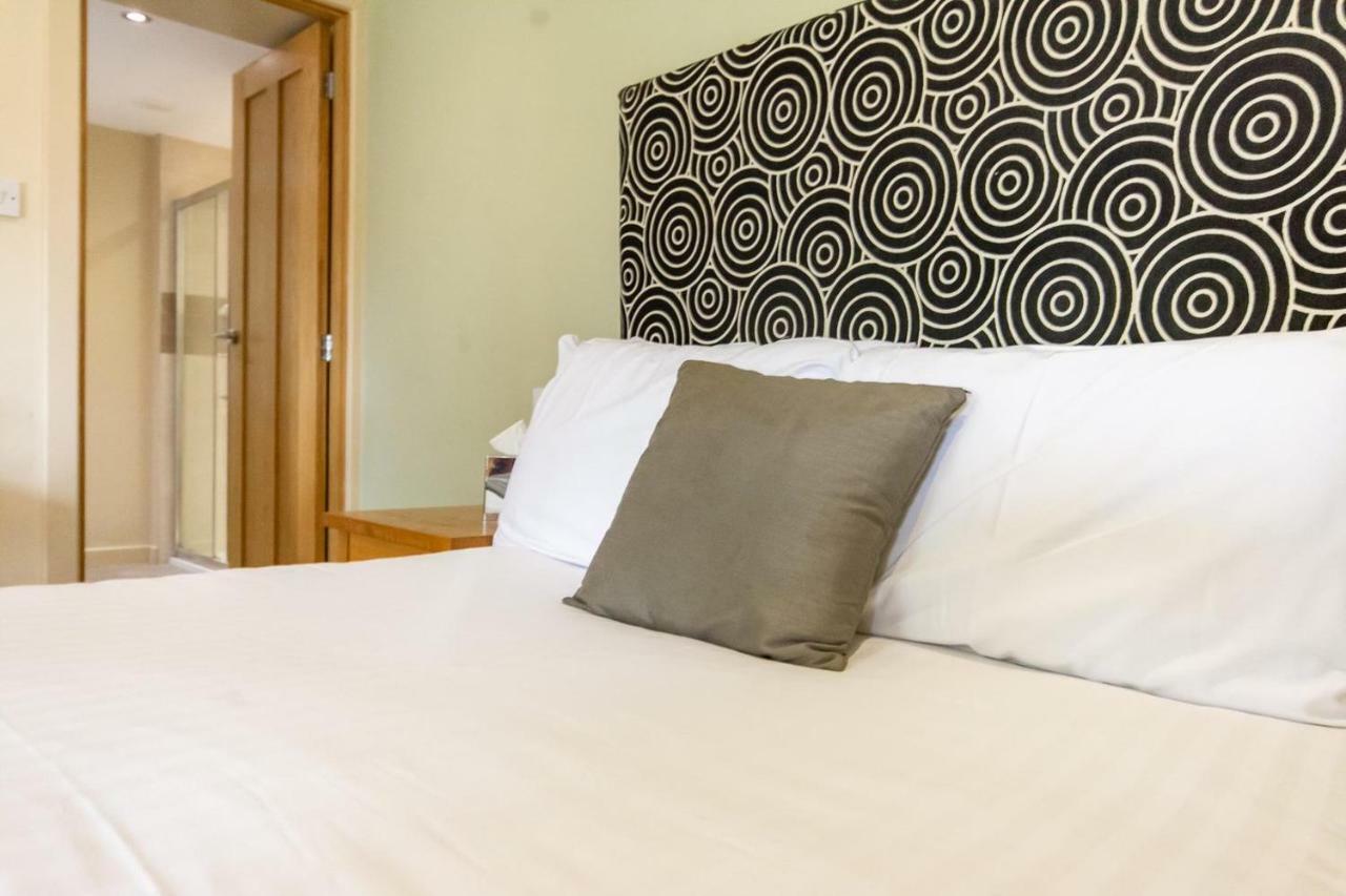 Classic Double Room,828554858:JPEG