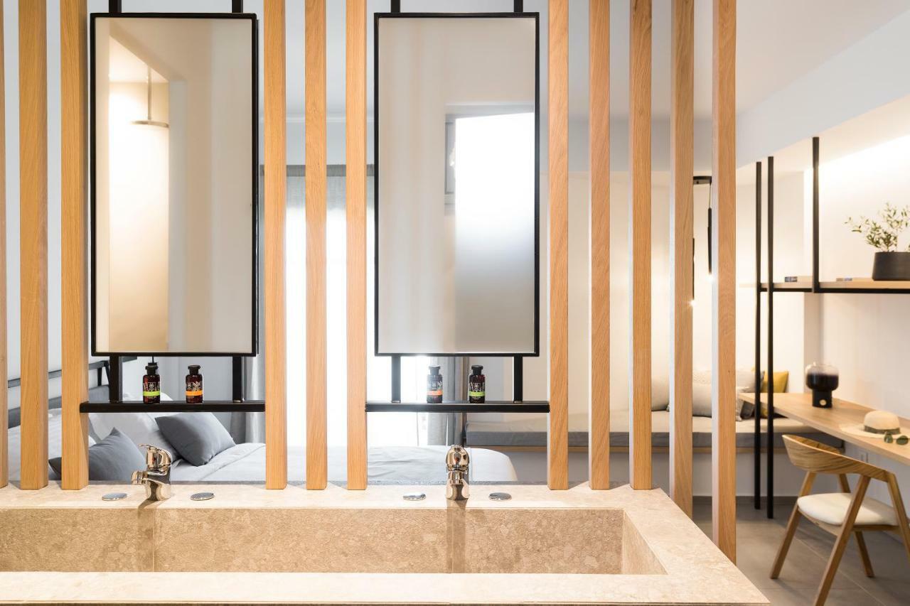 Deluxe Suite with Private Pool and  Sea View