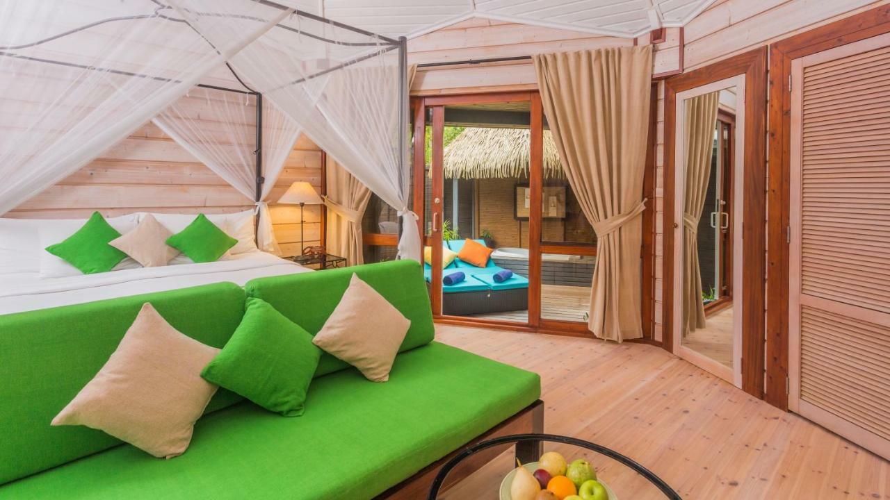 O Jacuzzi Beach Villa 12 yrs