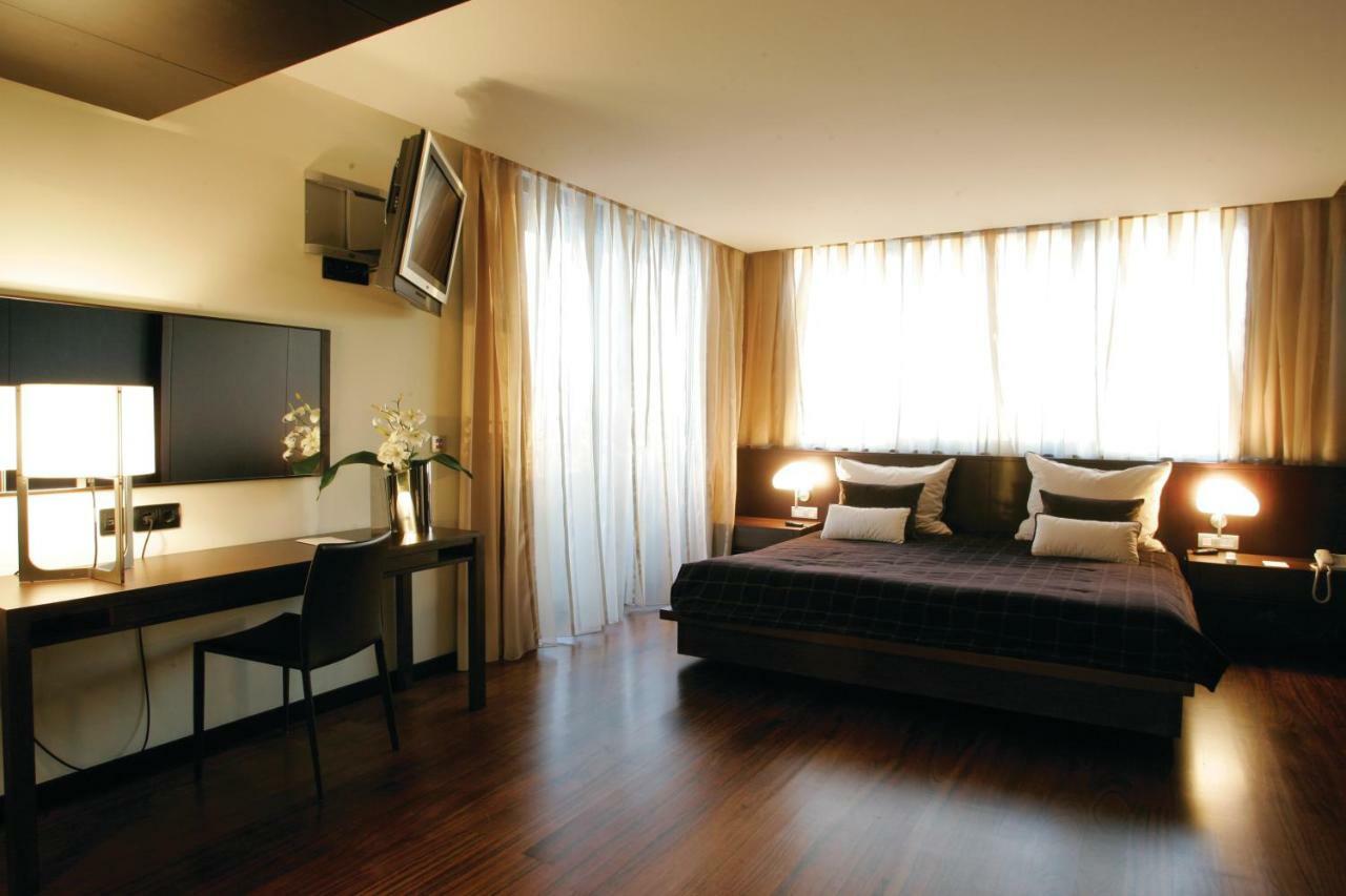 Penthouse Suite