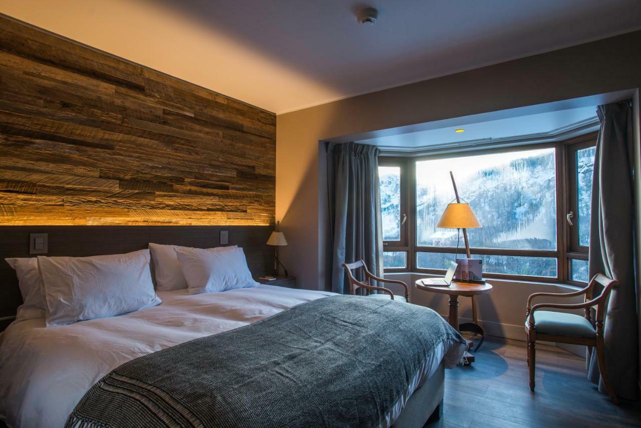Habitación Doble con vistas a la montaña