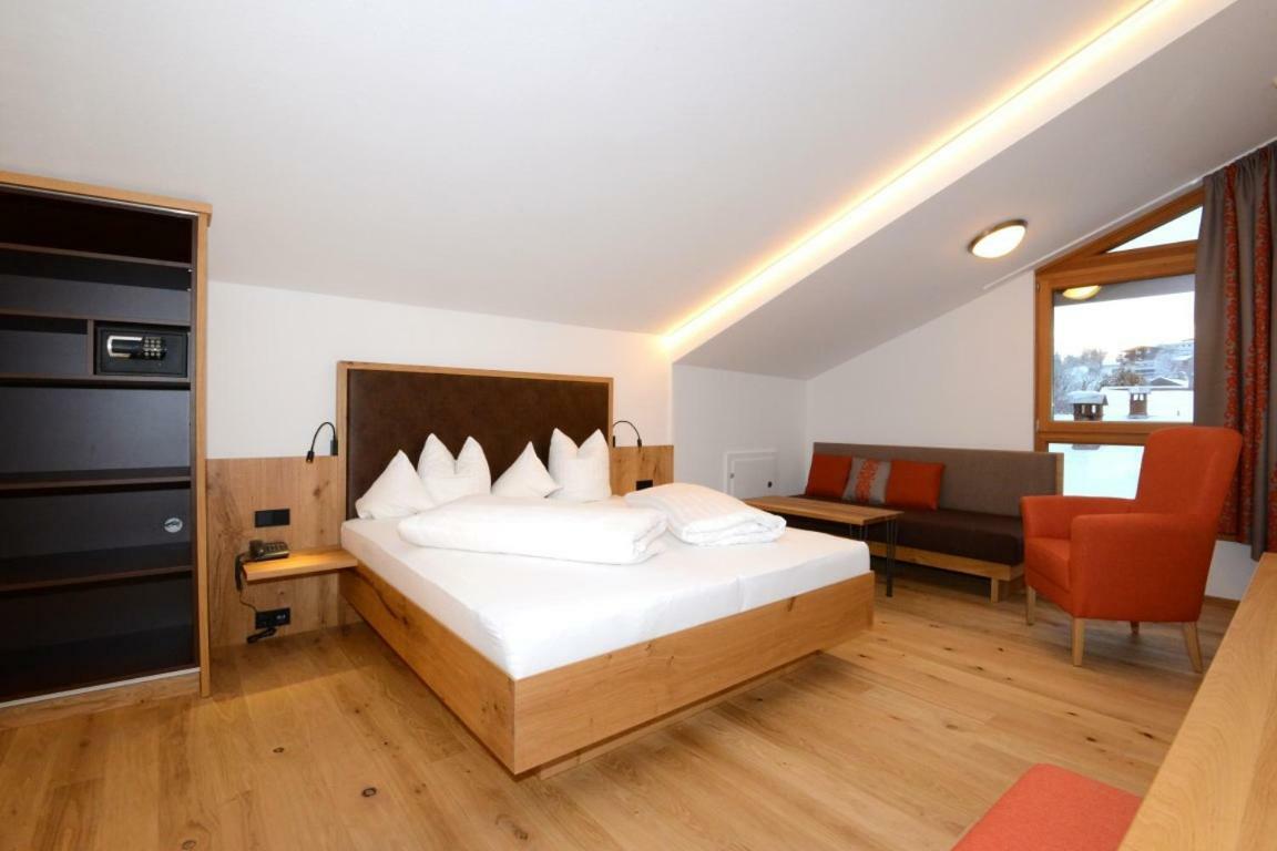 Deluxe Doppel-/Zweibettzimmer
