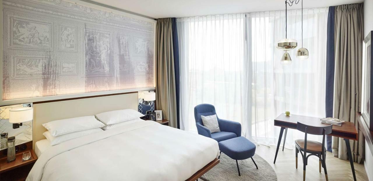 King Room High Floor,911082562:JPEG