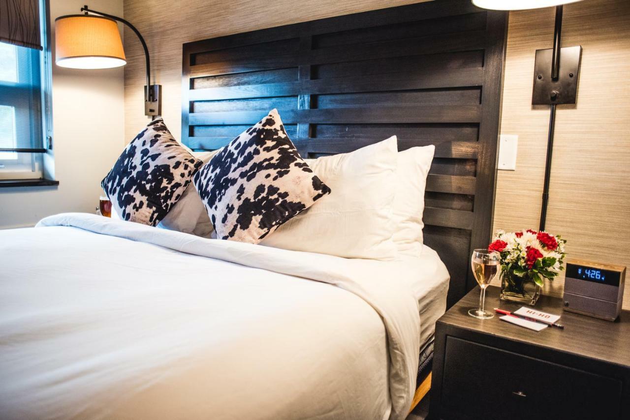 Executive Queen Room