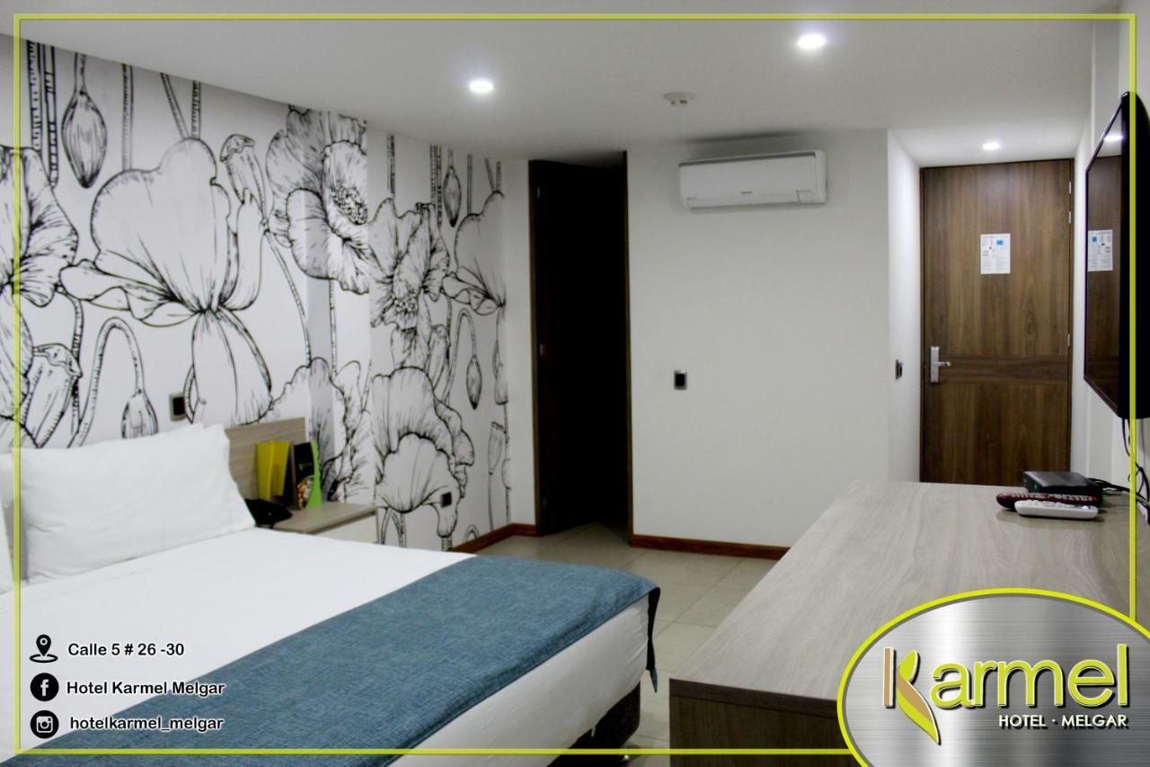 Habitación con 2 camas grandes