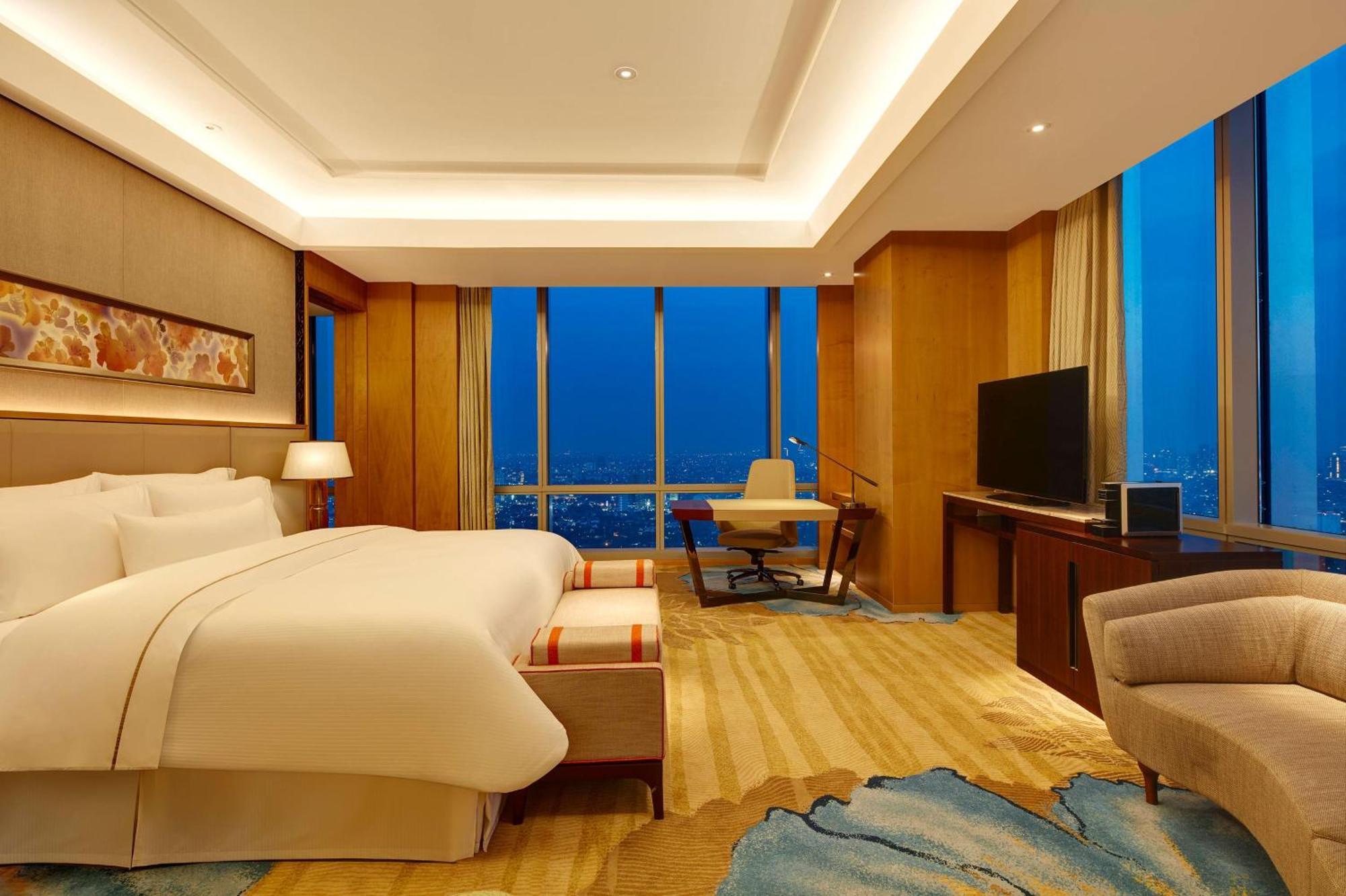 Deluxe Junior Suite