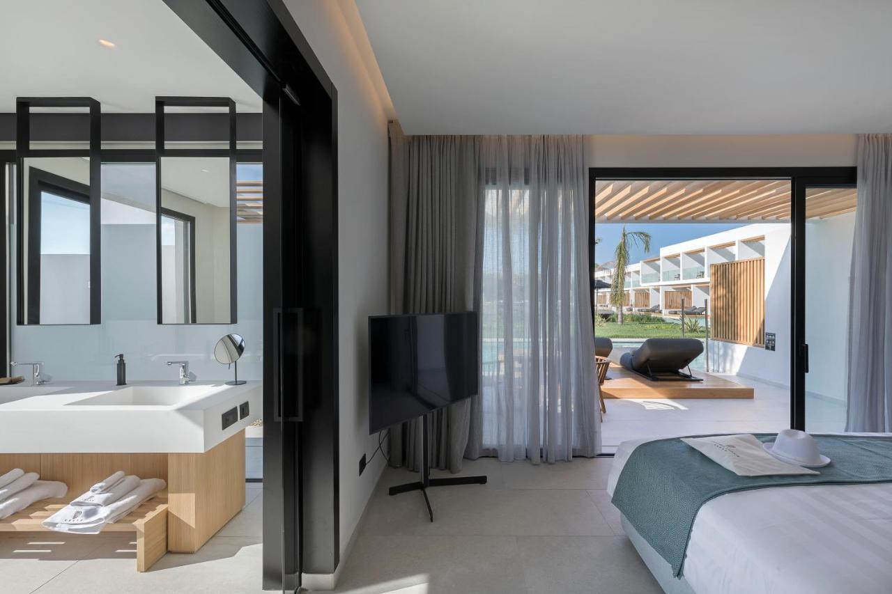Premium Swim Up Suite,939879424:JPEG