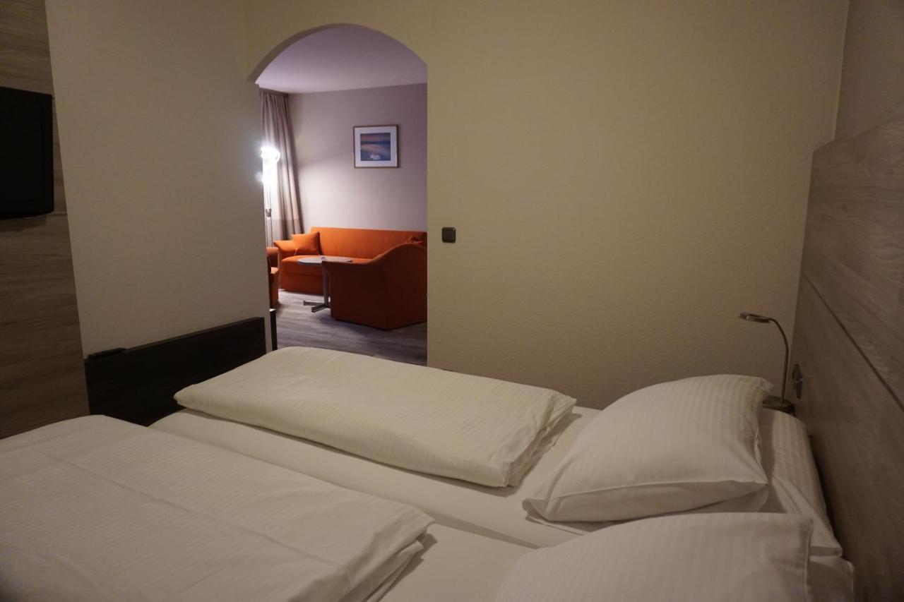 Junior Suite,962859481:JPEG
