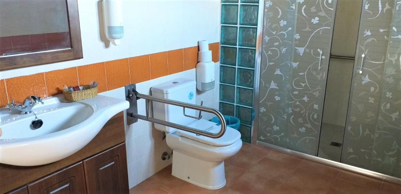 Standard Quadruple Room,962069353:JPEG