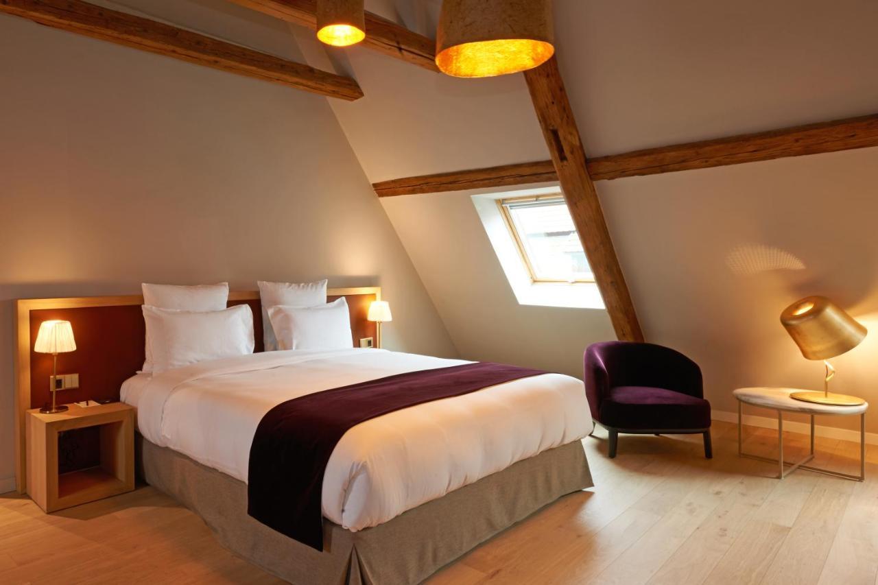 Deluxe Room,1705022776:JPEG