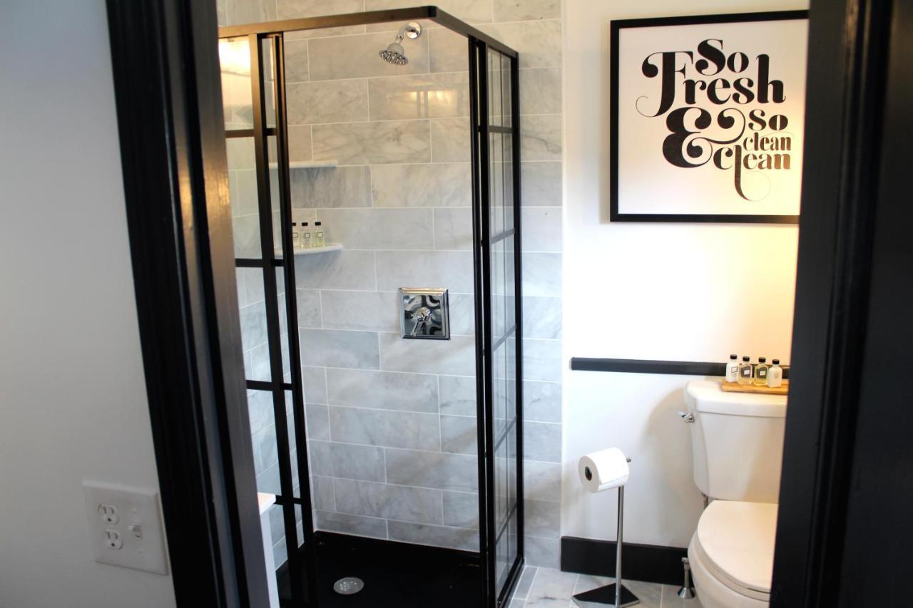 Superior King Suite
