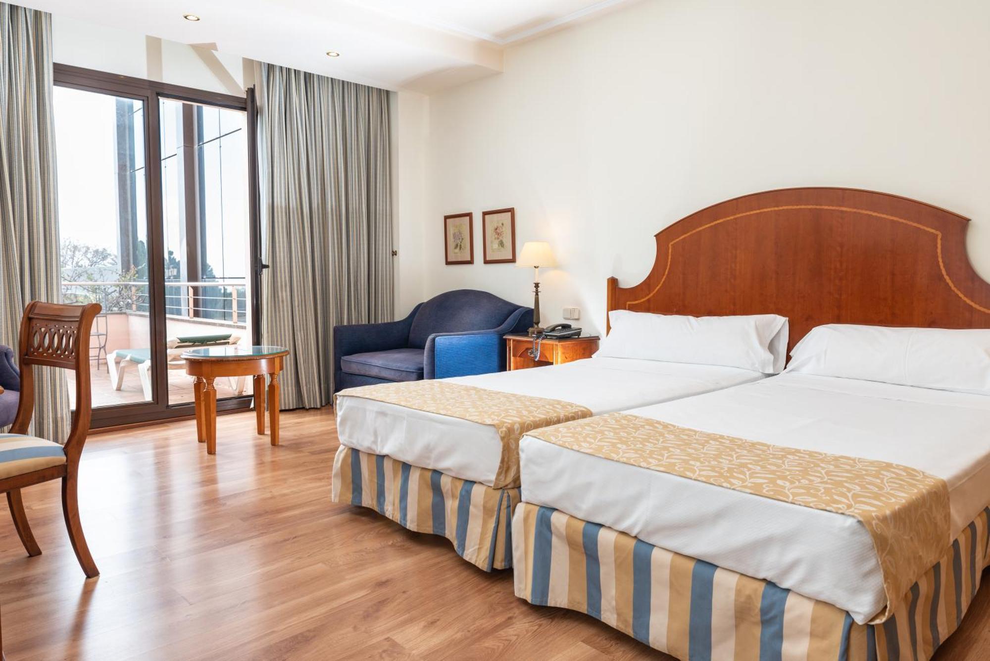 Deluxe Double or Twin Room Balcony