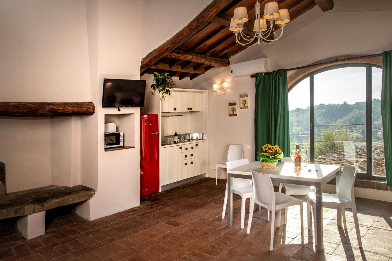 One-Bedroom Apartment,974382061:JPEG