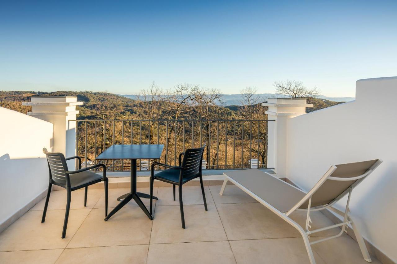 Deluxe Double Room Terrace mountain view,1458460165:JPEG