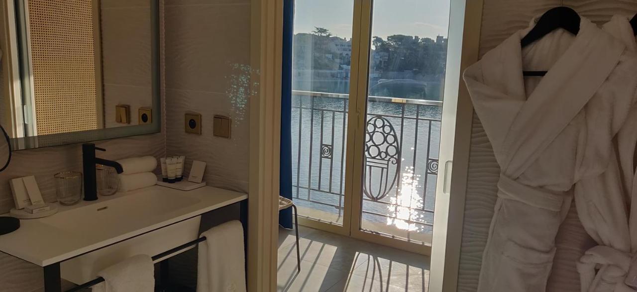 King Room with Sea View  and Spa Access (reservation needed)