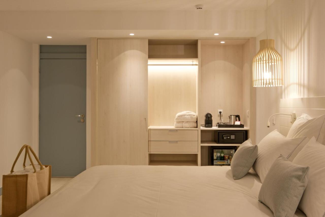 Deluxe Double or Twin Room,812821509:JPEG