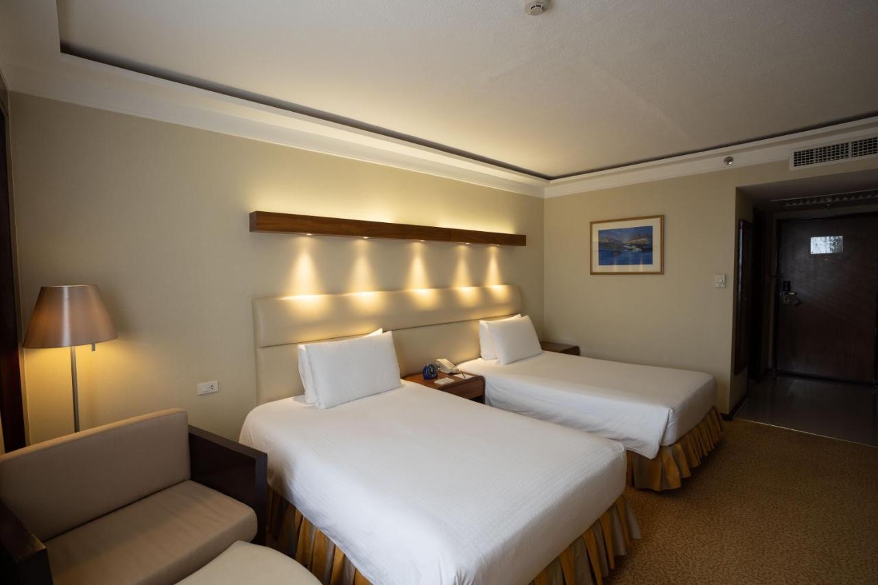 Deluxe Double or Twin Room Mountain View