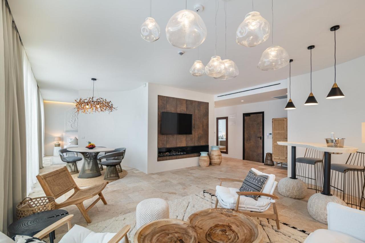 Presidential Apartment with Sea View and Panoramic Terrace and Free Access to AquaHouse Thermal & Beach
