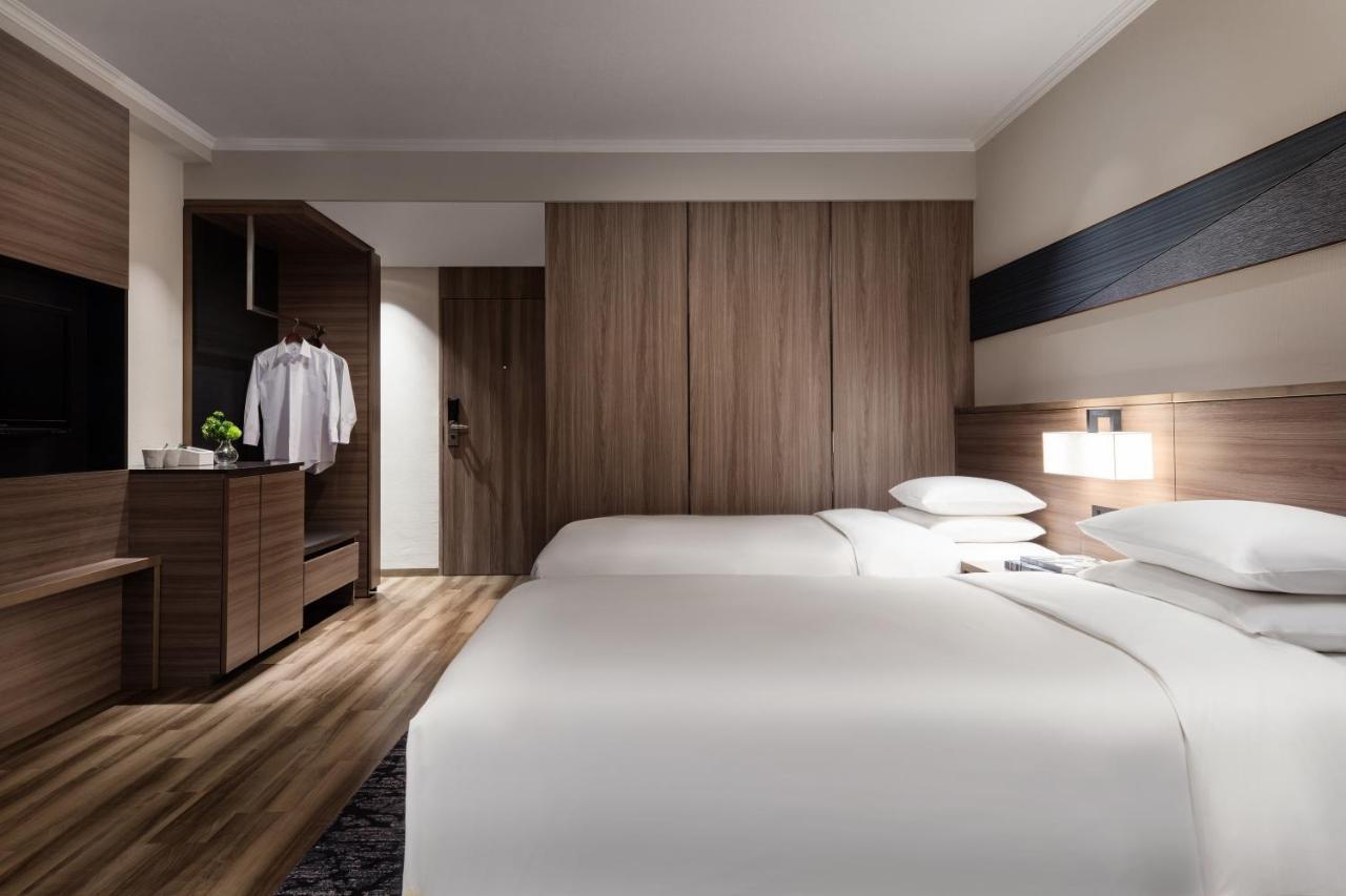 Superior Twin Guest room 2 Twin or Single Beds