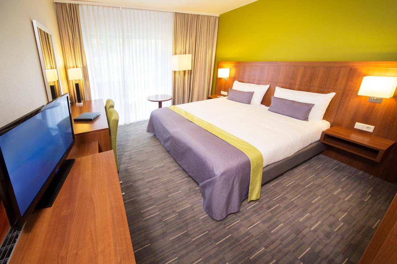 Double or Twin Room,994110895:JPEG