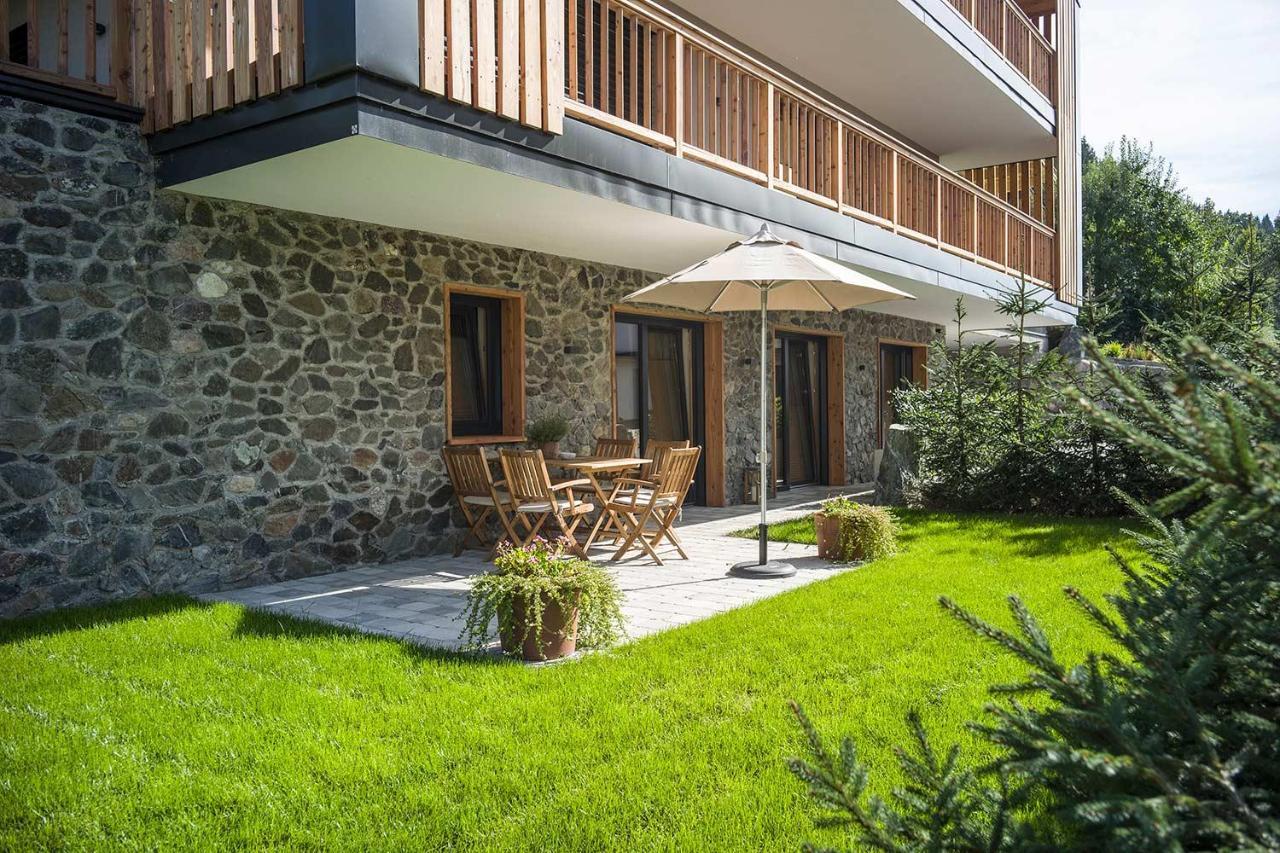 Two-Bedroom Apartment with Terrace