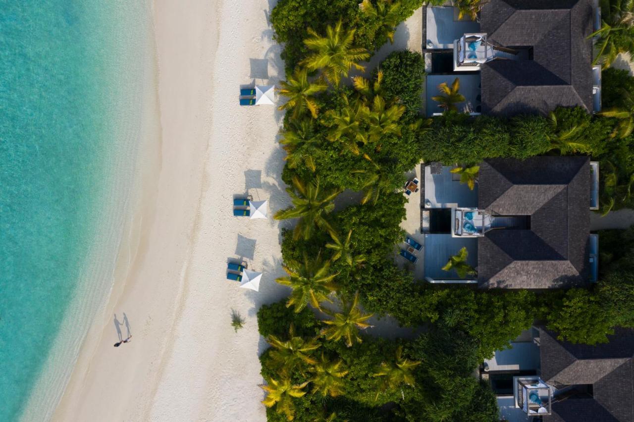 Beach Pool Villa DELUXE, Living space, large sandy beach, daily free flow chocolate hour, free snorkeling gear & non-motorized water sports