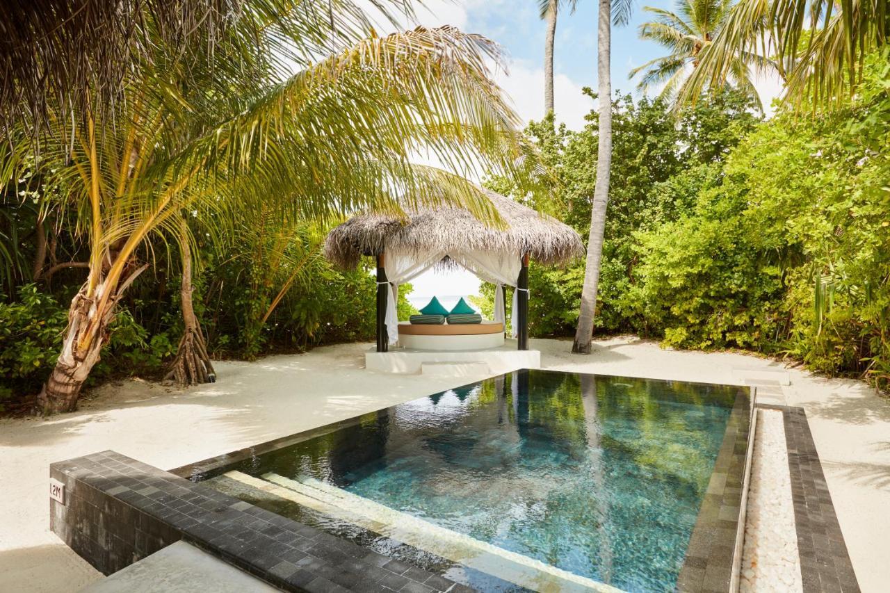 Deluxe Beach Villa Pool Transfer 2 pax