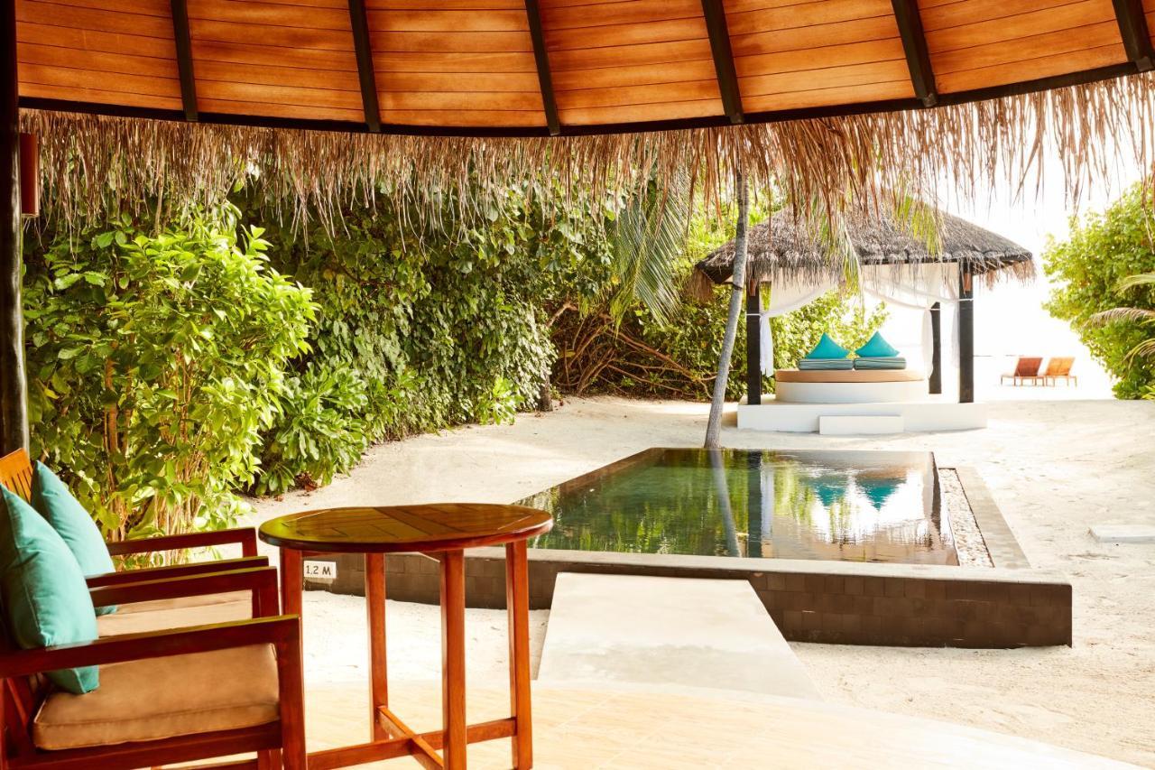 Deluxe Beach Villa Pool Transfer 2 pax