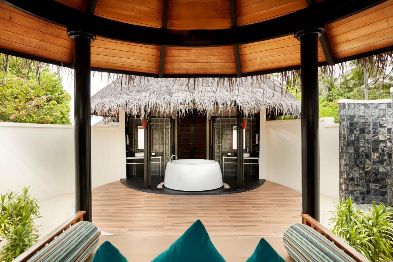 Deluxe Beach Villa Pool Transfer 2 pax