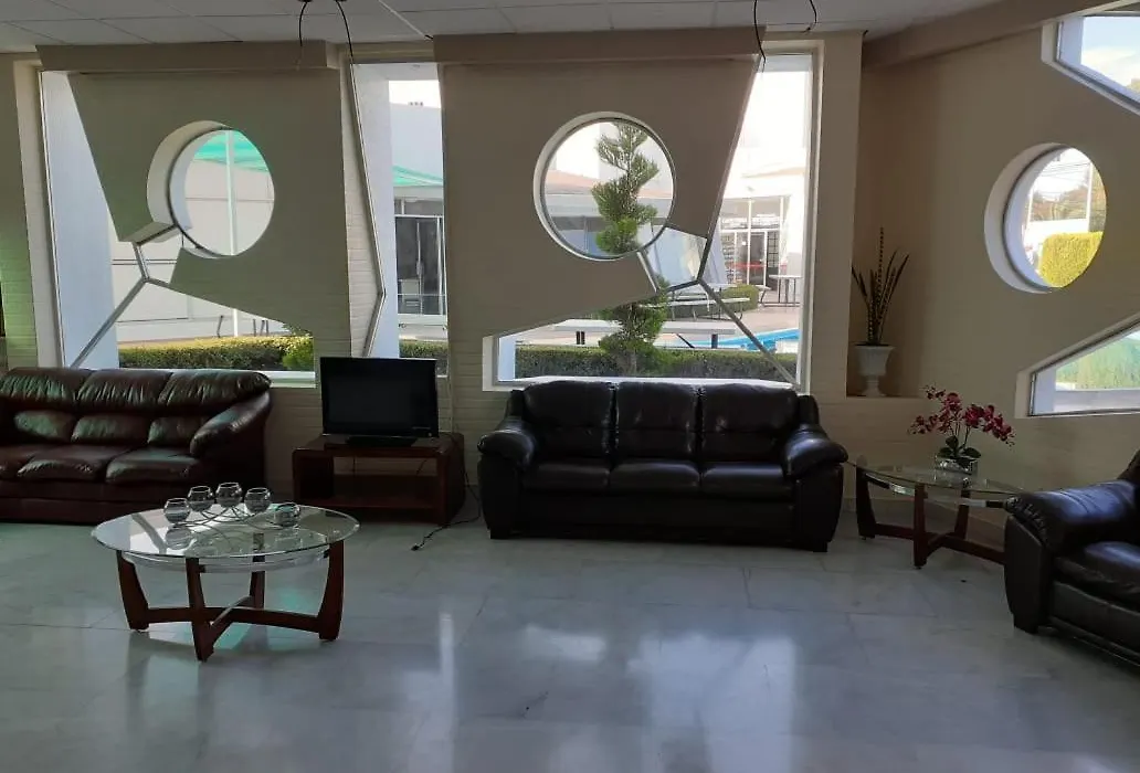 Leo Hotel-1