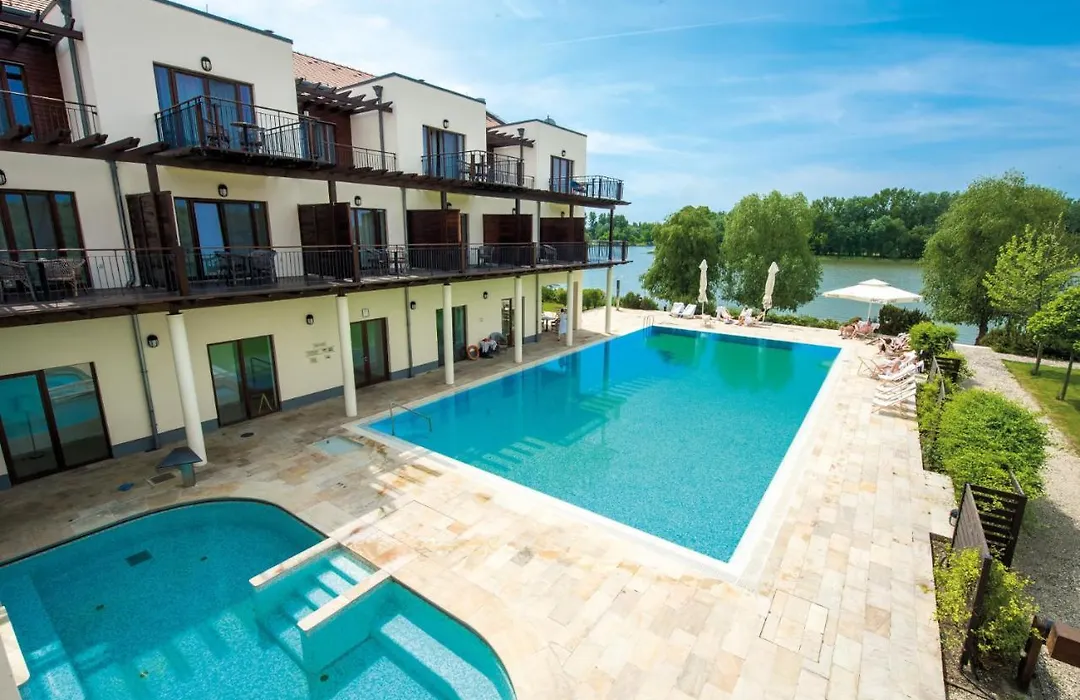 Tisza Balneum Hotel-1