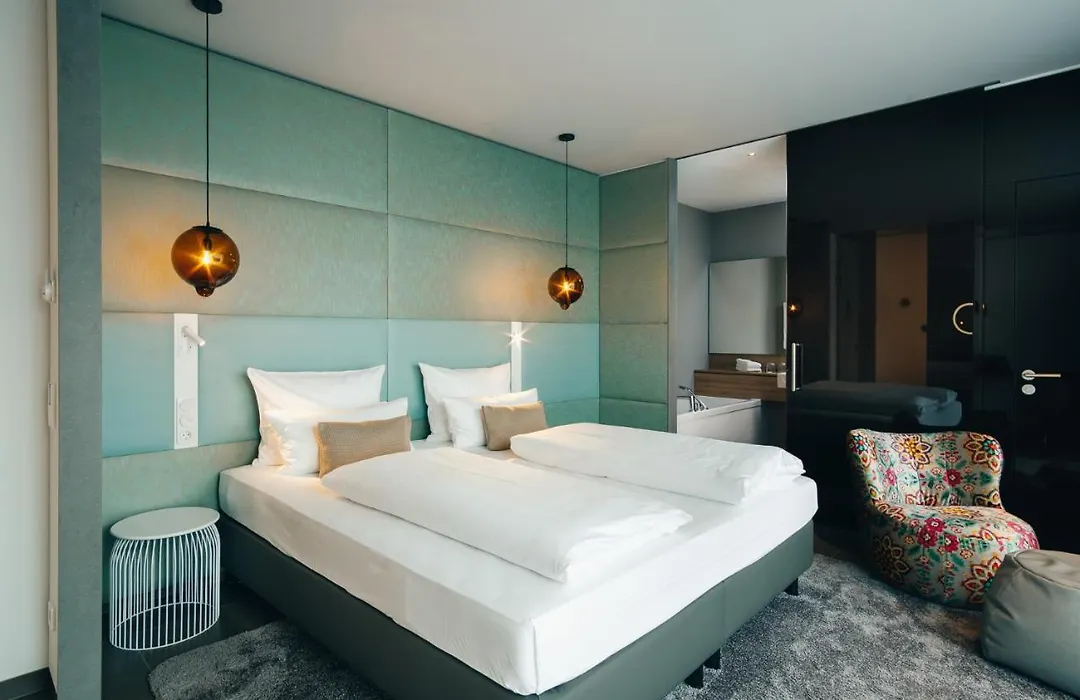 Vilotel - Hotel & Restaurant-1