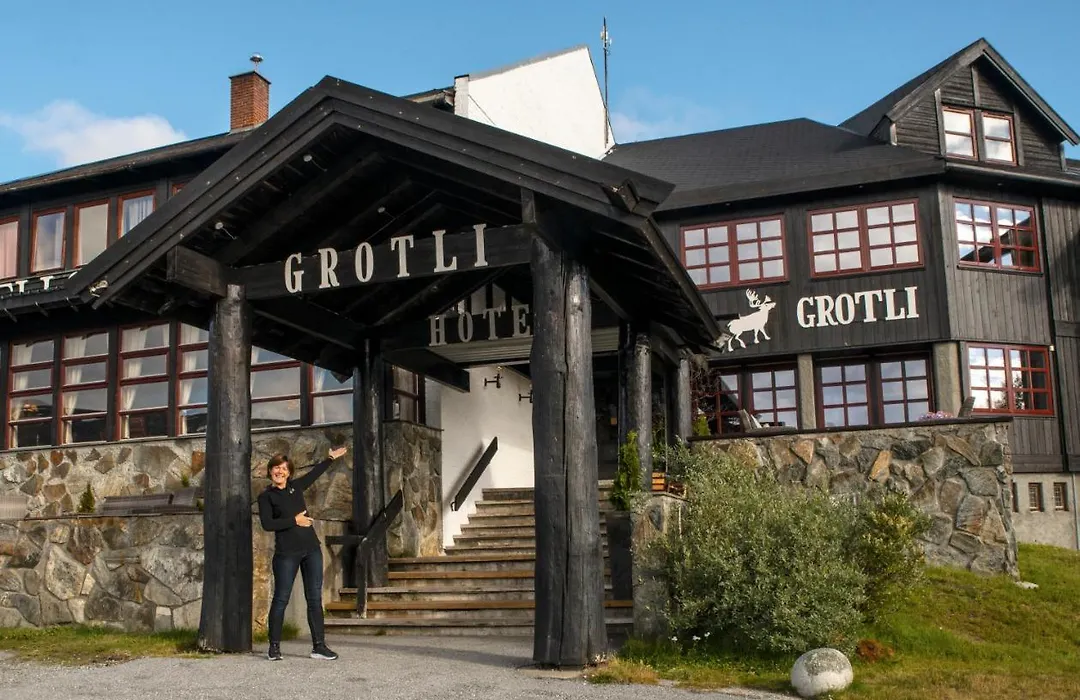 Grotli Hoyfjellshotell-1