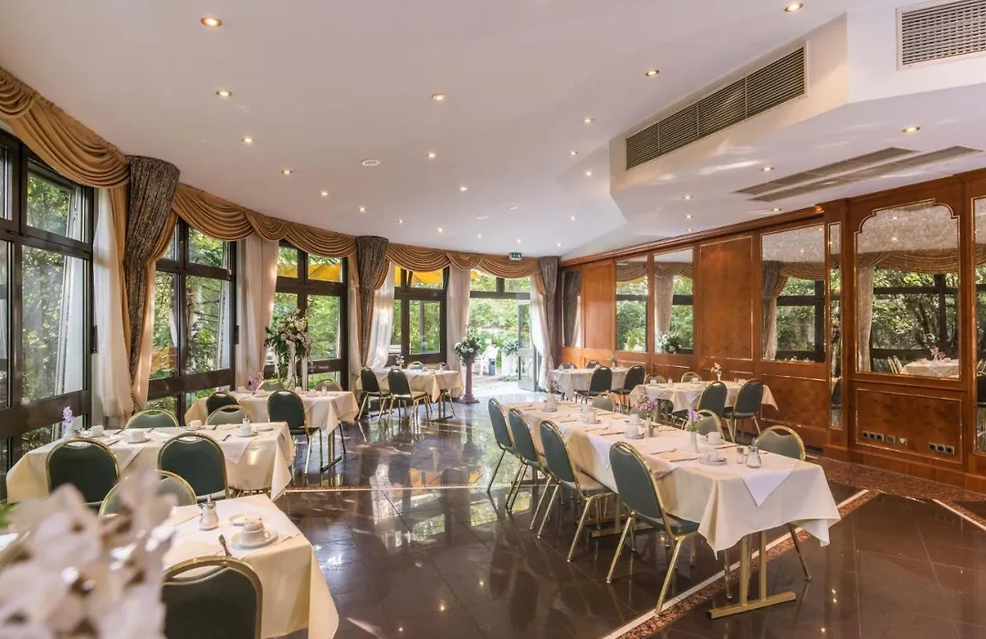 Hotel am Schlosspark-1