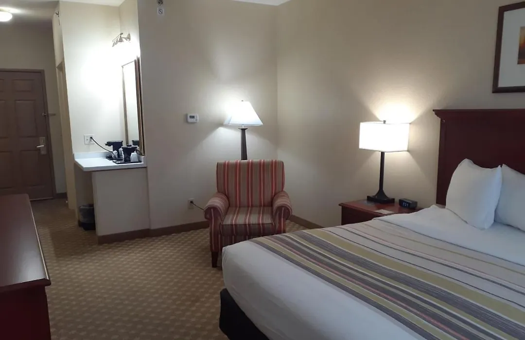 Country Inn & Suites By Radisson, Freeport, Il-1