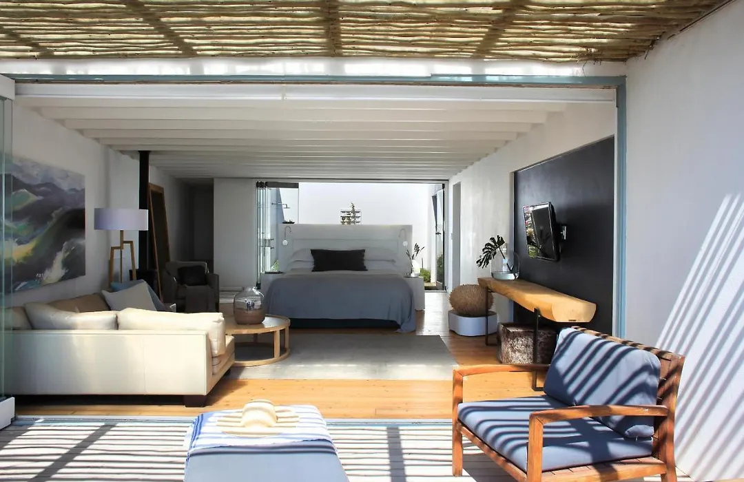 Strandloper Ocean Boutique Hotel-1