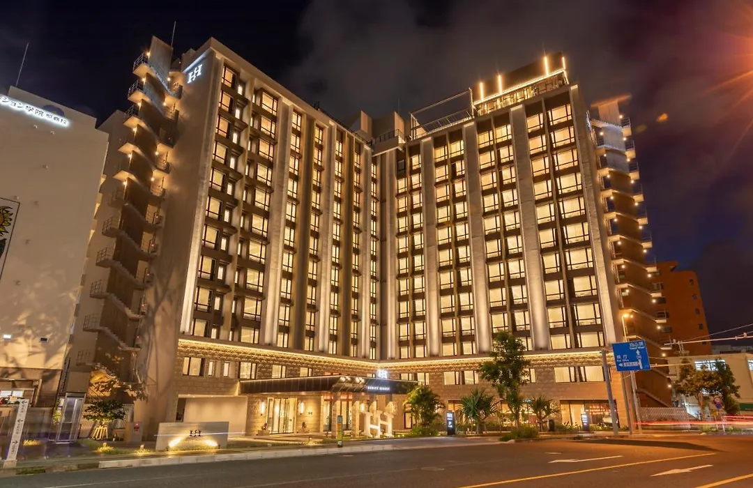 Hewitt Resort Naha-1
