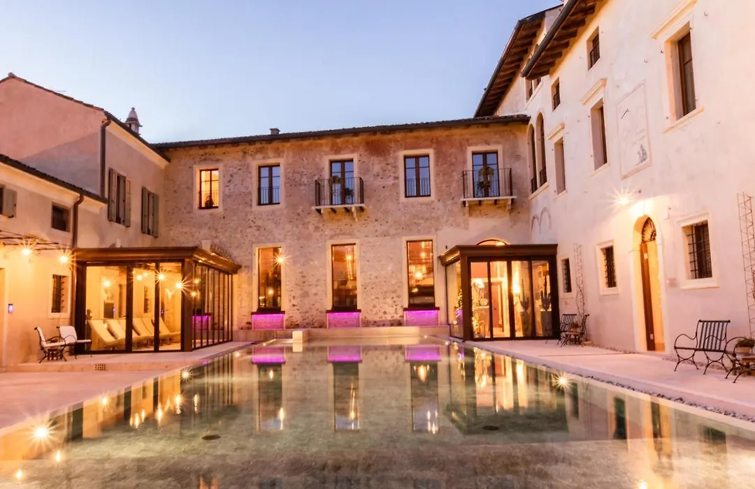Corte Regia Relais & Spa-1