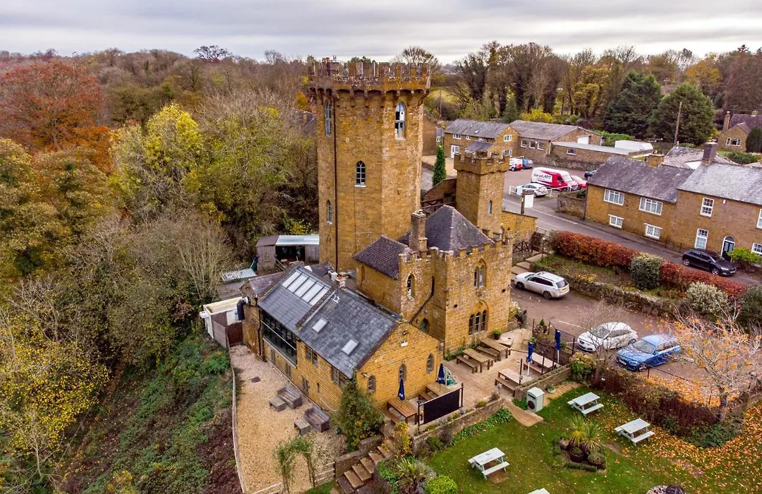 Castle At Edgehill-1