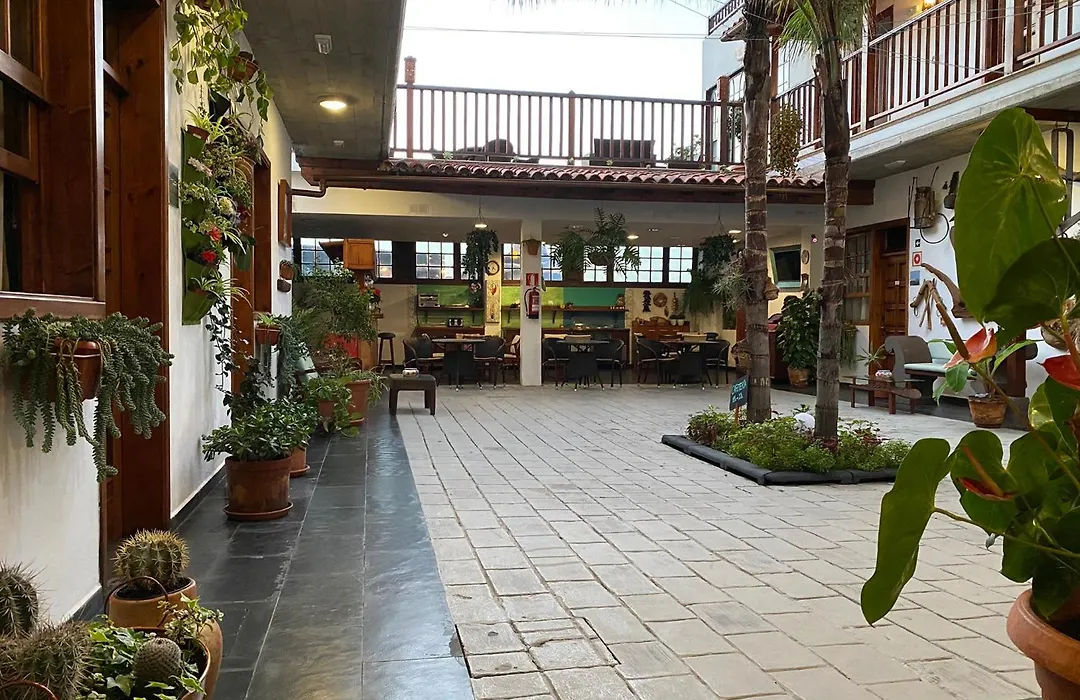 Gara Hotel-1