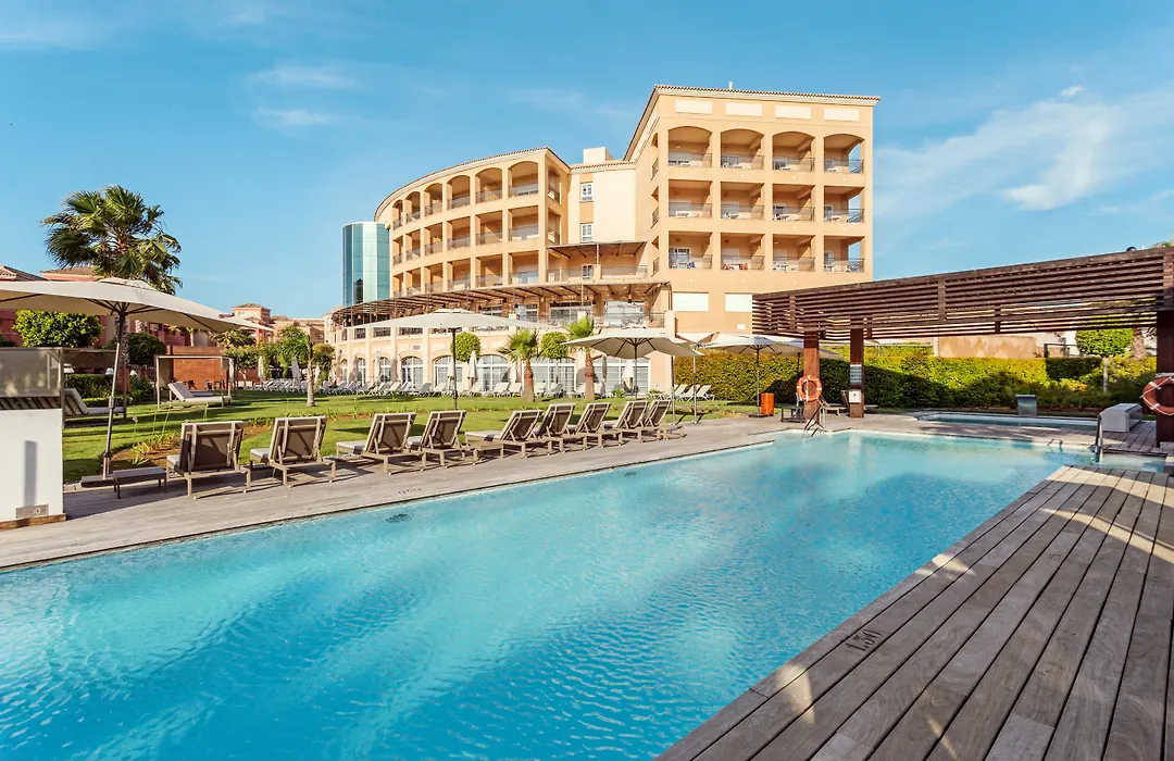 Ama Islantilla Resort-1