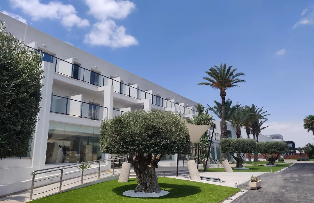 Cabogata Beach Hotel-1