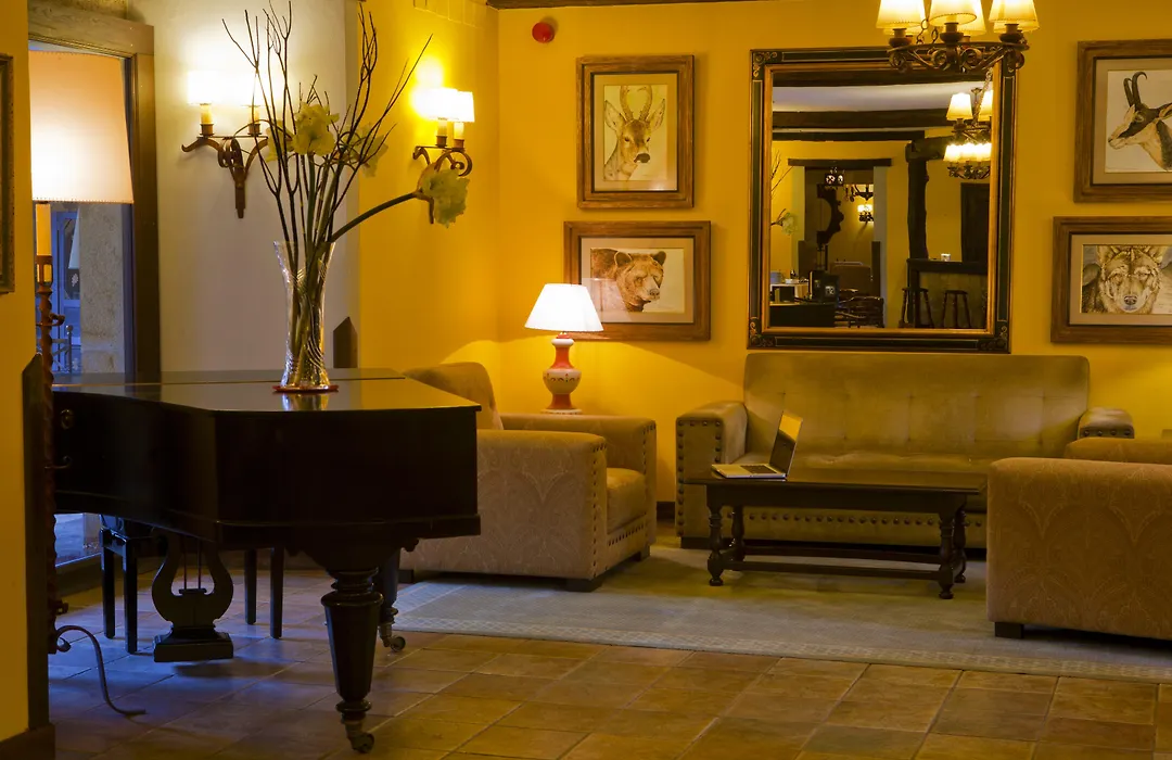 Parador De Cangas De Onis-1