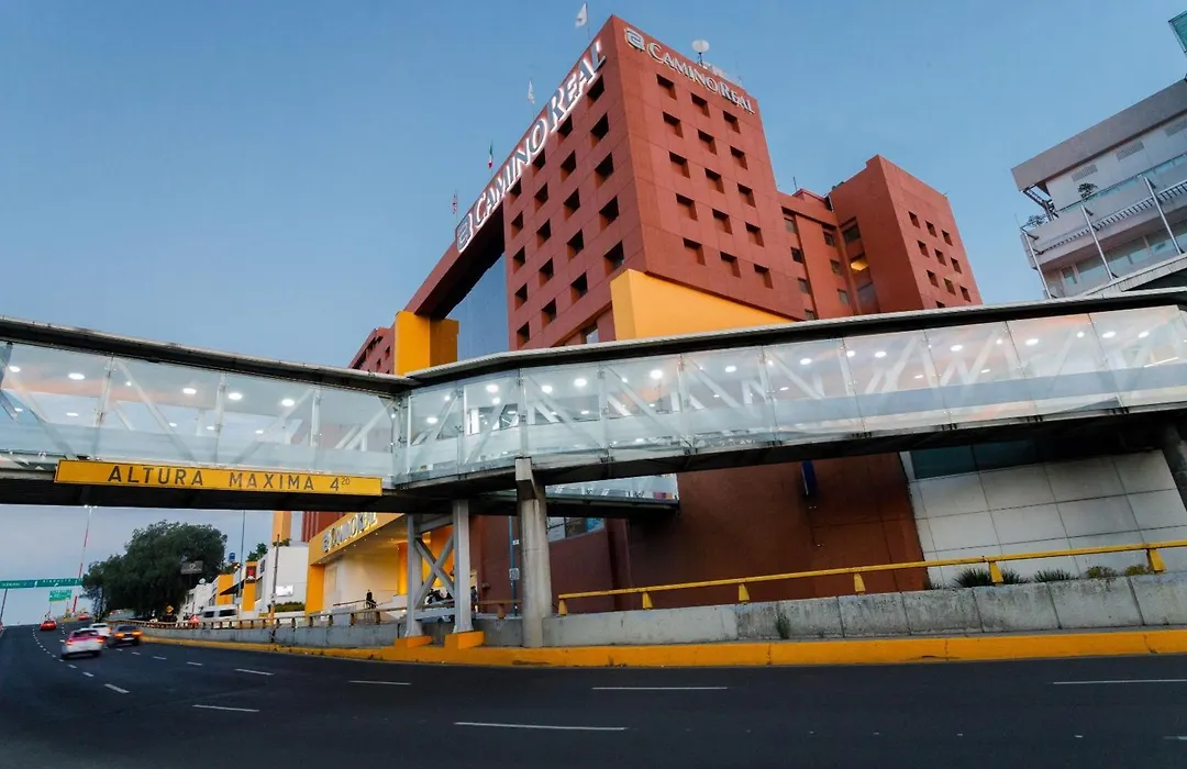 Camino Real Aeropuerto-1