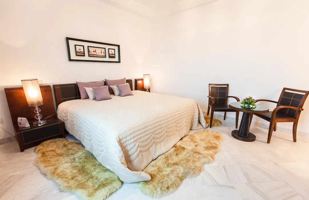 The Penthouse Suites Hotel-1